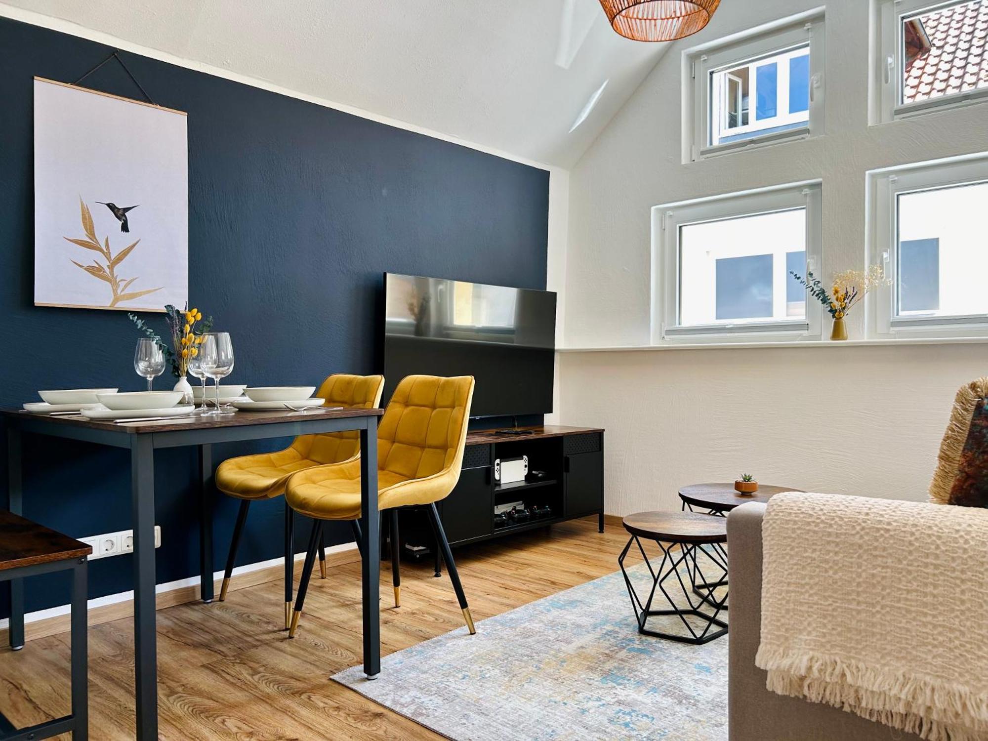 Kolibri - Design Maisonette - Nintendo Switch, Streaming, Bikestore, E-Wallbox Marburg Exteriér fotografie